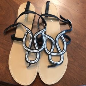 Bamboo sandals black jewels